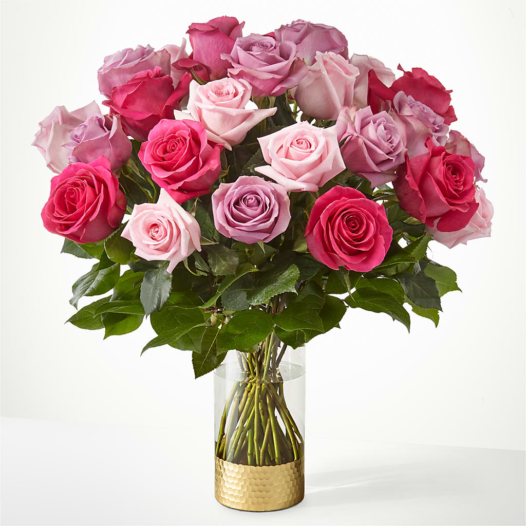 Pure Beauty Mixed Roses – Flower Cafe, Hartford WI