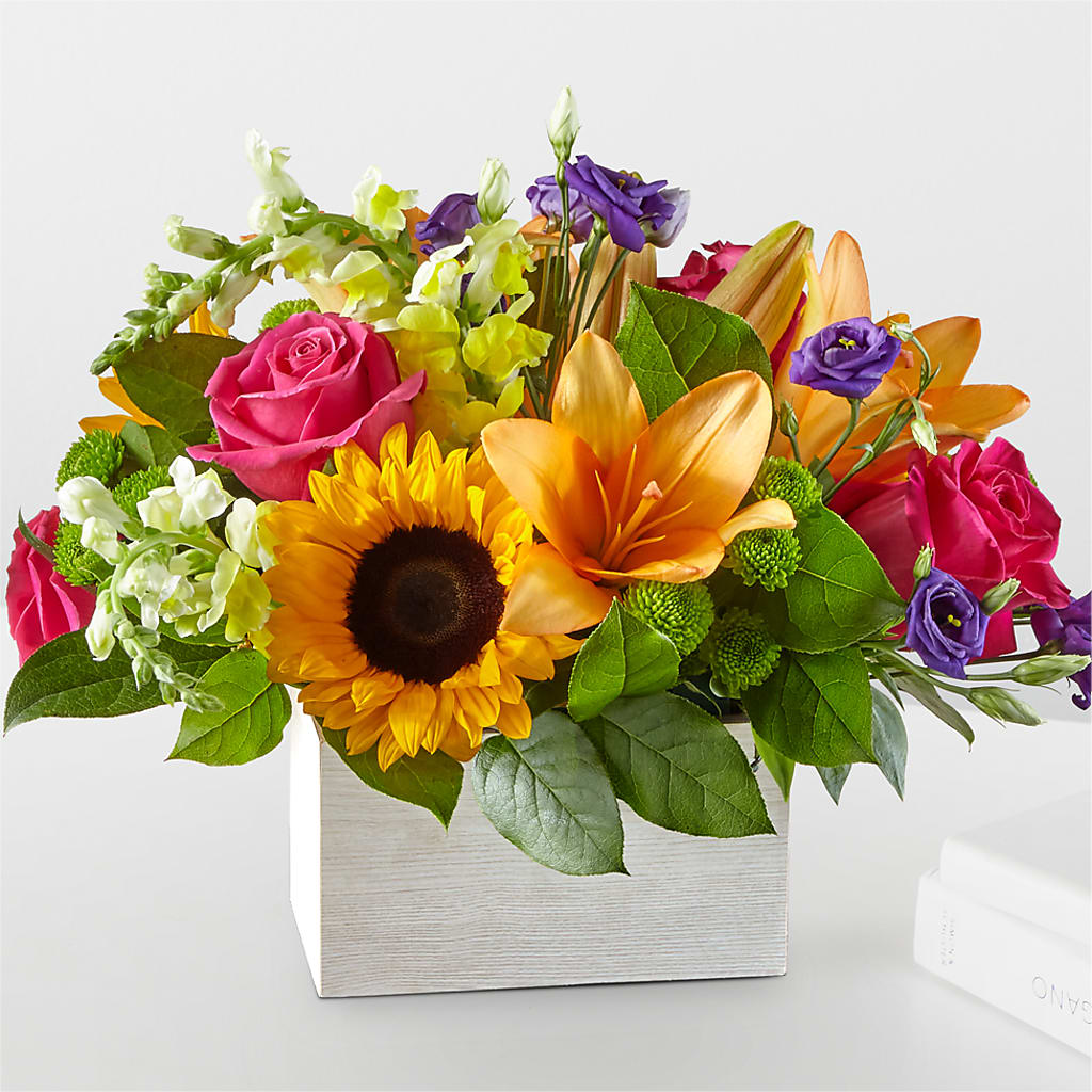 Best Day Box Bouquet – Flower Cafe, Hartford WI