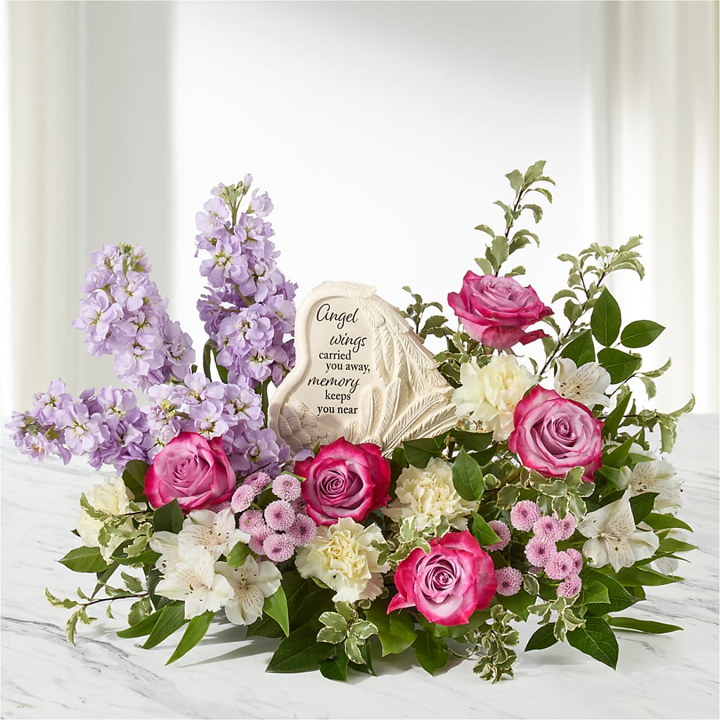 In My Heart Arrangement – Flower Cafe, Hartford WI
