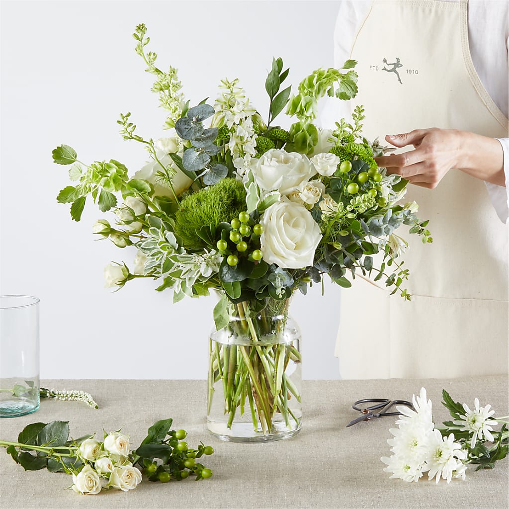 Irish Garden - A Florist Original – Flower Cafe, Hartford WI