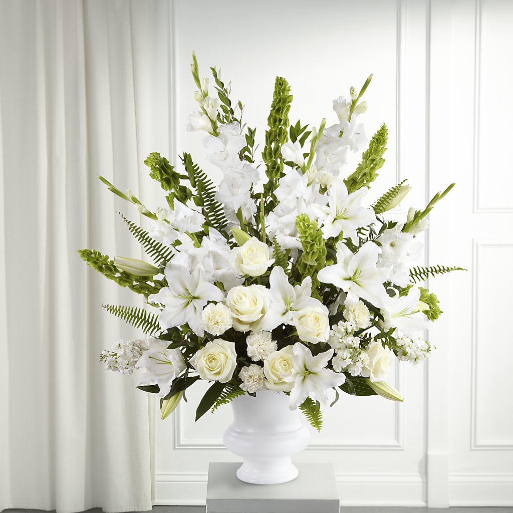 Morning Stars Arrangement – Flower Cafe, Hartford WI