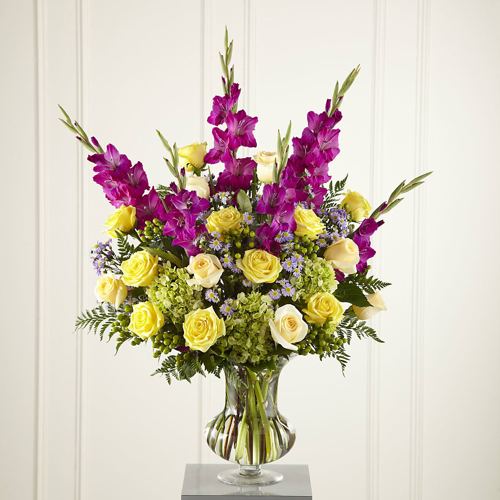 Loveliness Arrangement – Flower Cafe, Hartford WI