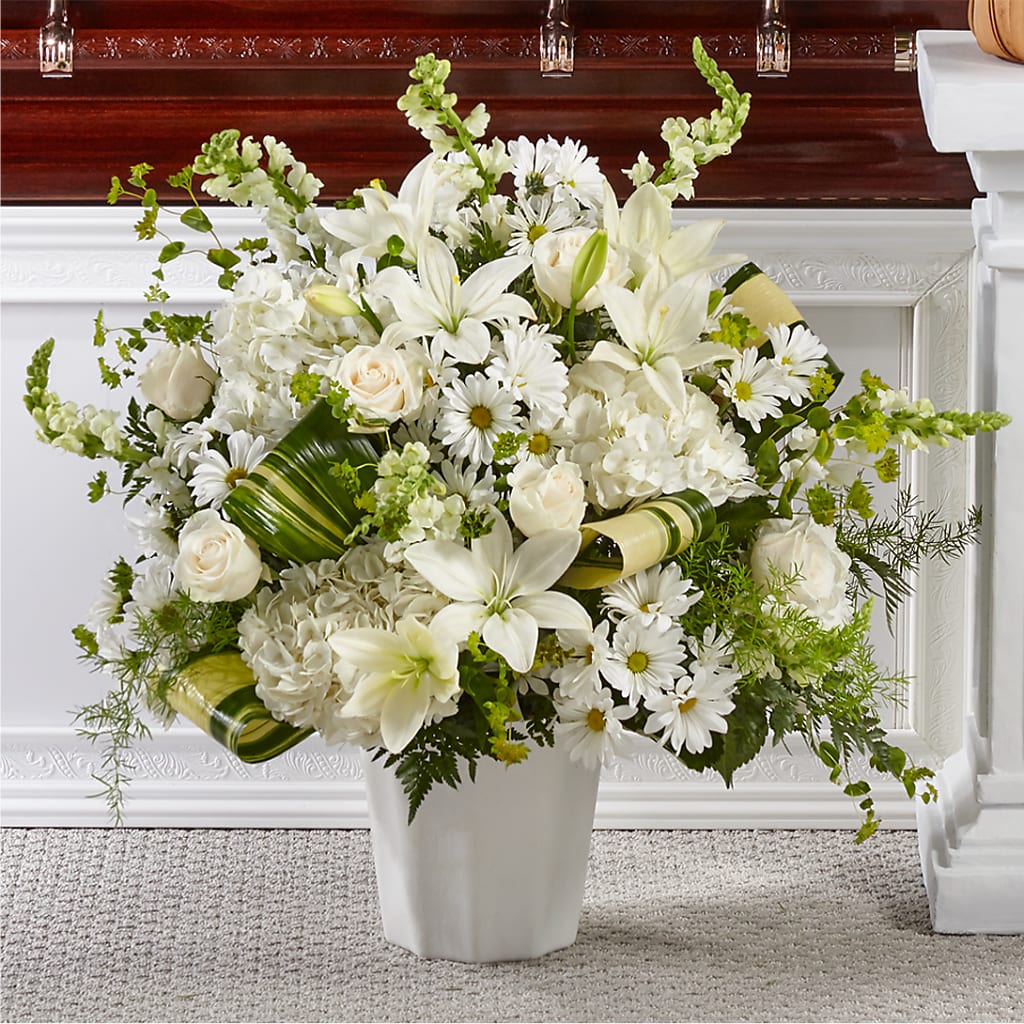 Thoughts of Tranquility Floor Basket – Flower Cafe, Hartford WI