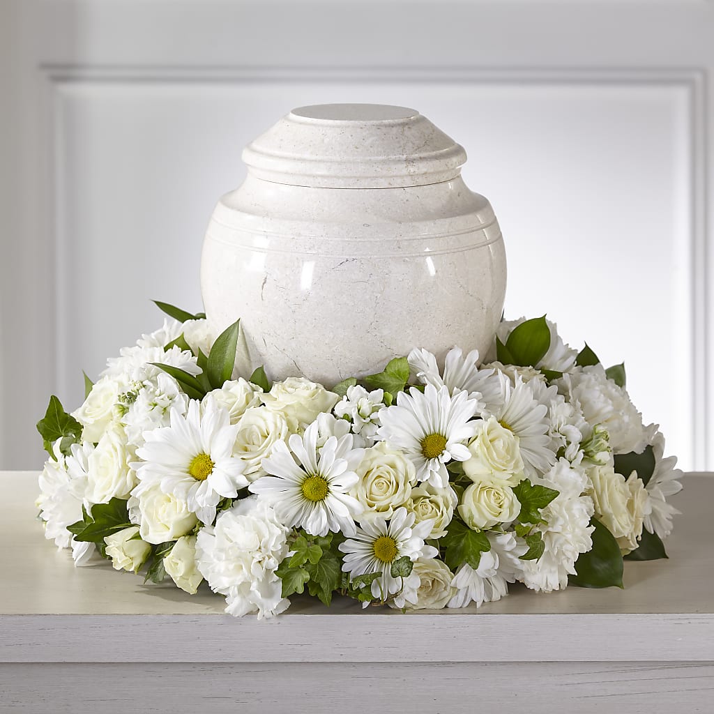 Ivory Gardens Cremation Adornment – Flower Cafe, Hartford WI