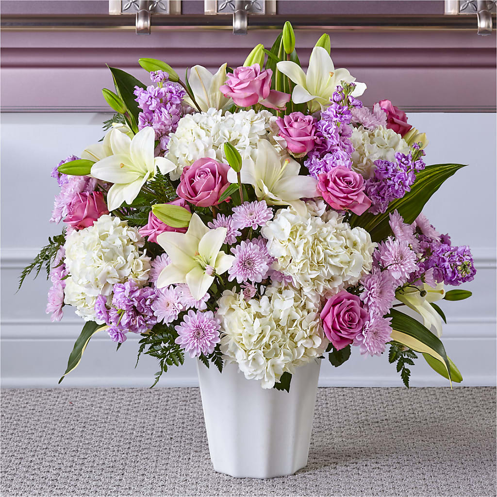 Heaven Sent Floor Basket – Flower Cafe, Hartford WI