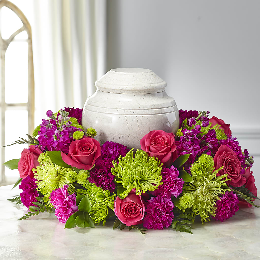 Hopeful Blessings Cremation Adornment – Flower Cafe, Hartford WI