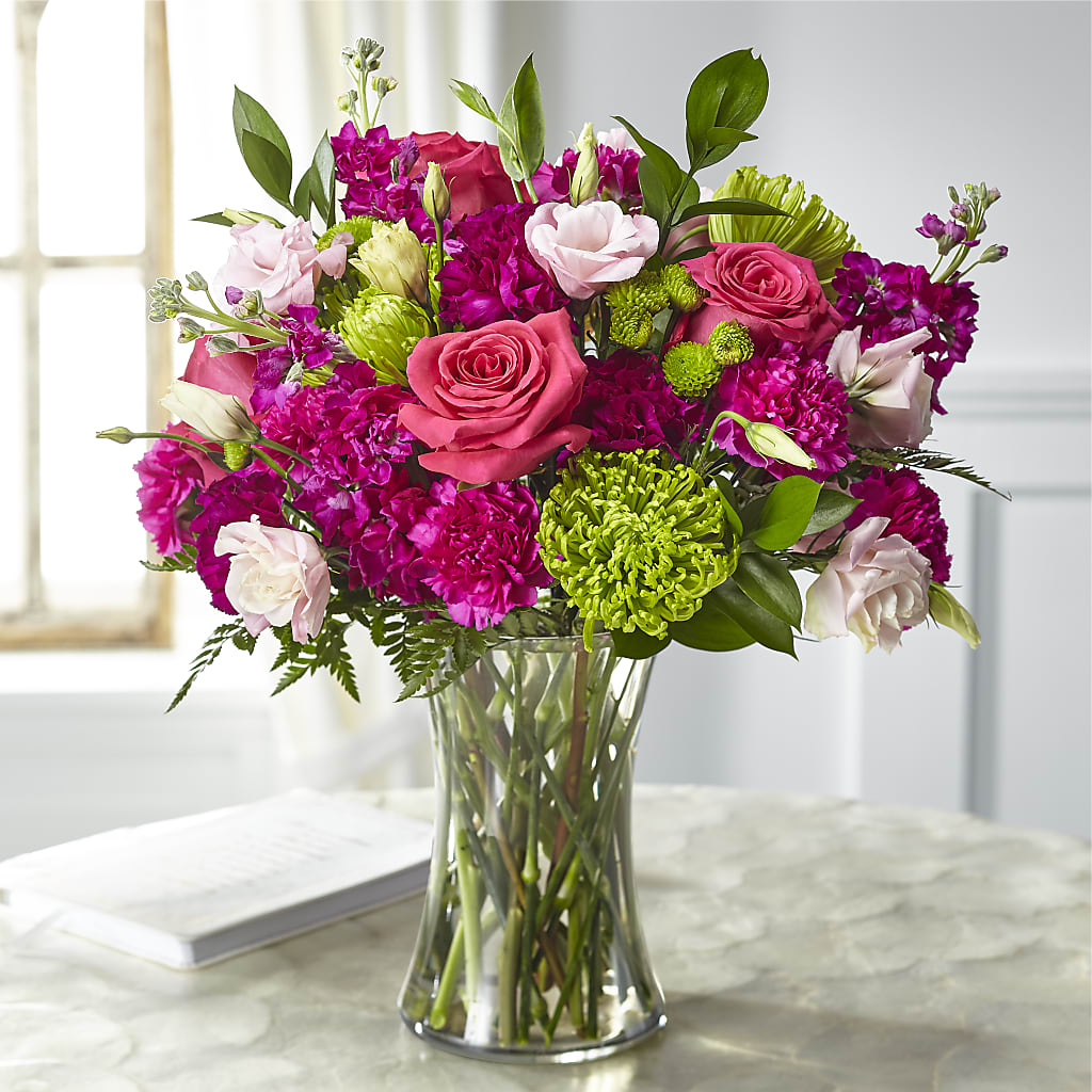 Everlasting Embrace Bouquet – Flower Cafe, Hartford WI