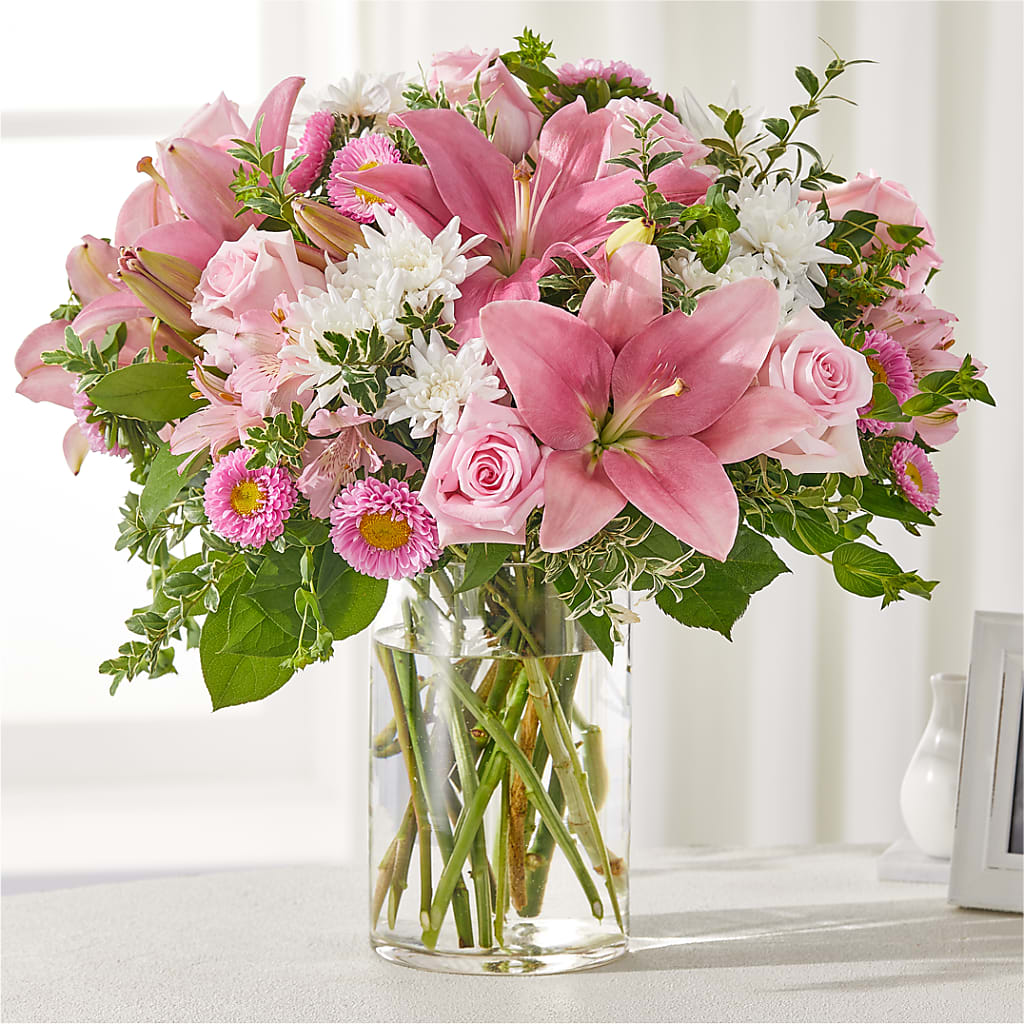 Healing Hug Bouquet – Flower Cafe, Hartford WI