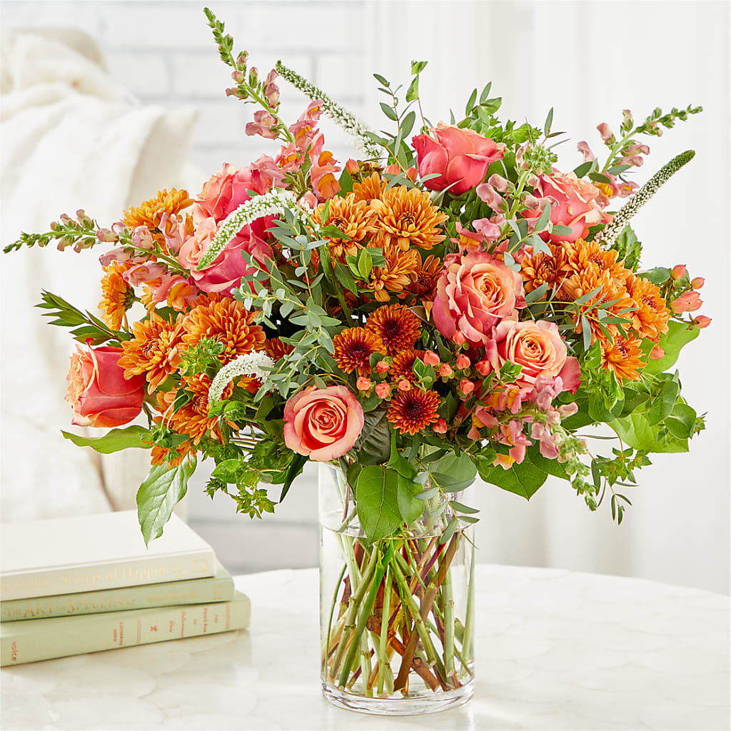 Leafy Trails Bouquet – Flower Cafe, Hartford WI