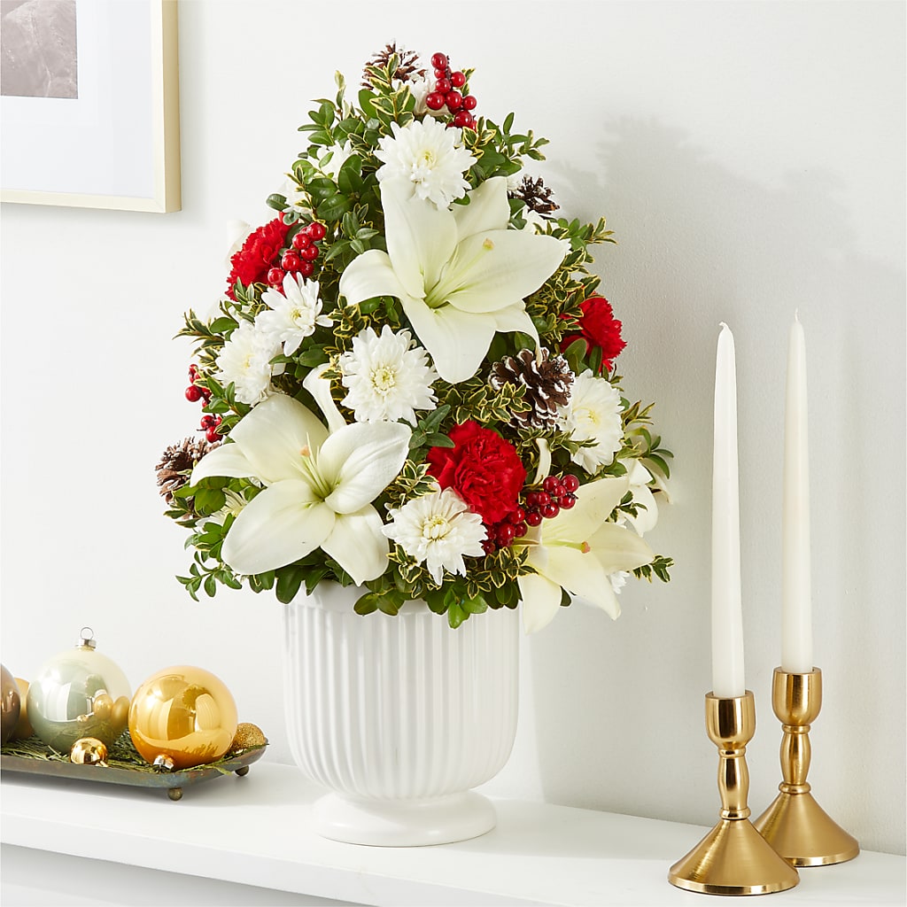 Festive Moments Tree –  Flower Cafe, Hartford WI