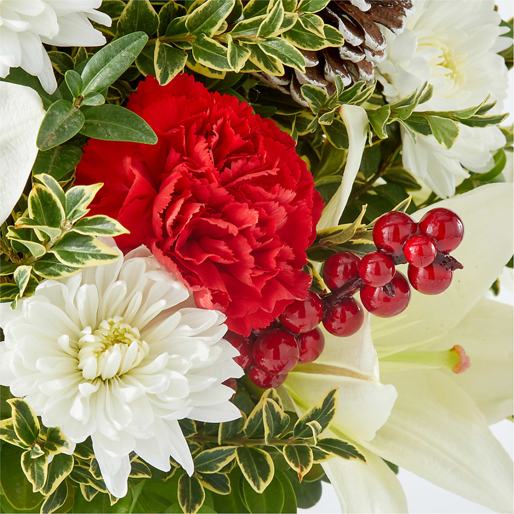 Festive Moments Tree –  Flower Cafe, Hartford WI