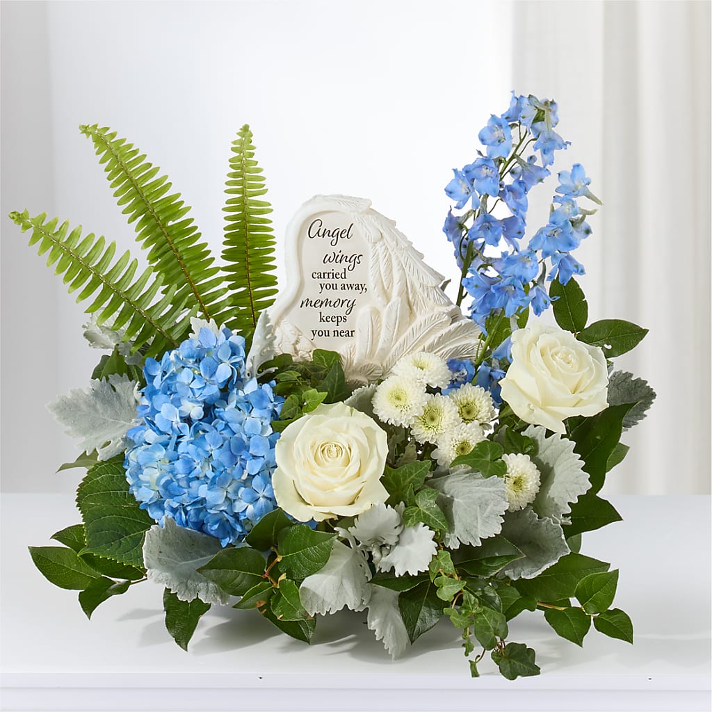 Dearest Arrangement –  Flower Cafe, Hartford WI
