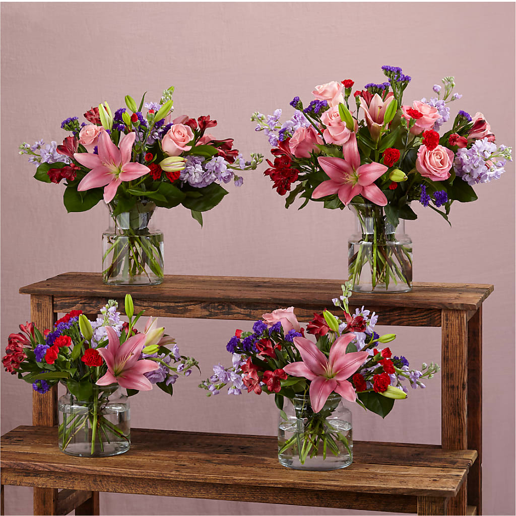 Romantique Bouquet –  Flower Cafe, Hartford WI