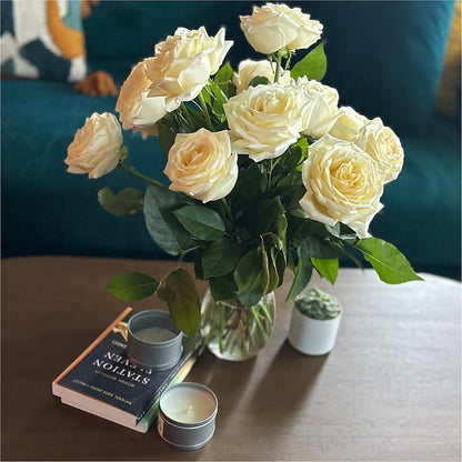 Long Stem Yellow Rose Bouquet –  Flower Cafe, Hartford WI
