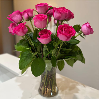 Long Stem Pink Rose Bouquet –  Flower Cafe, Hartford WI