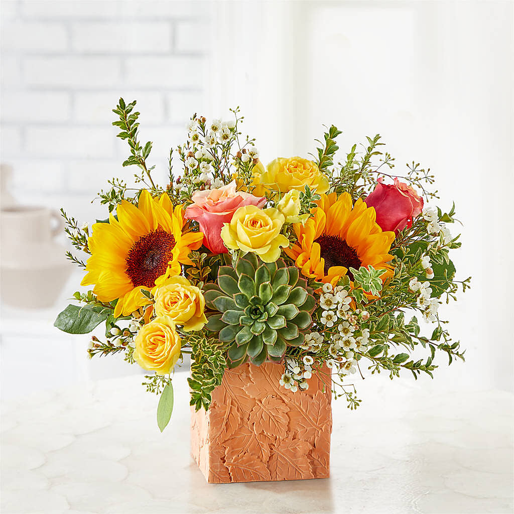 Sunflower Season Bouquet –  Flower Cafe, Hartford WI