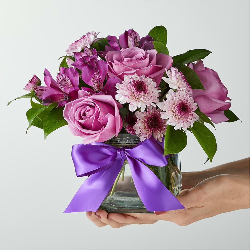 Sugarplum Bouquet –  Flower Cafe, Hartford WI
