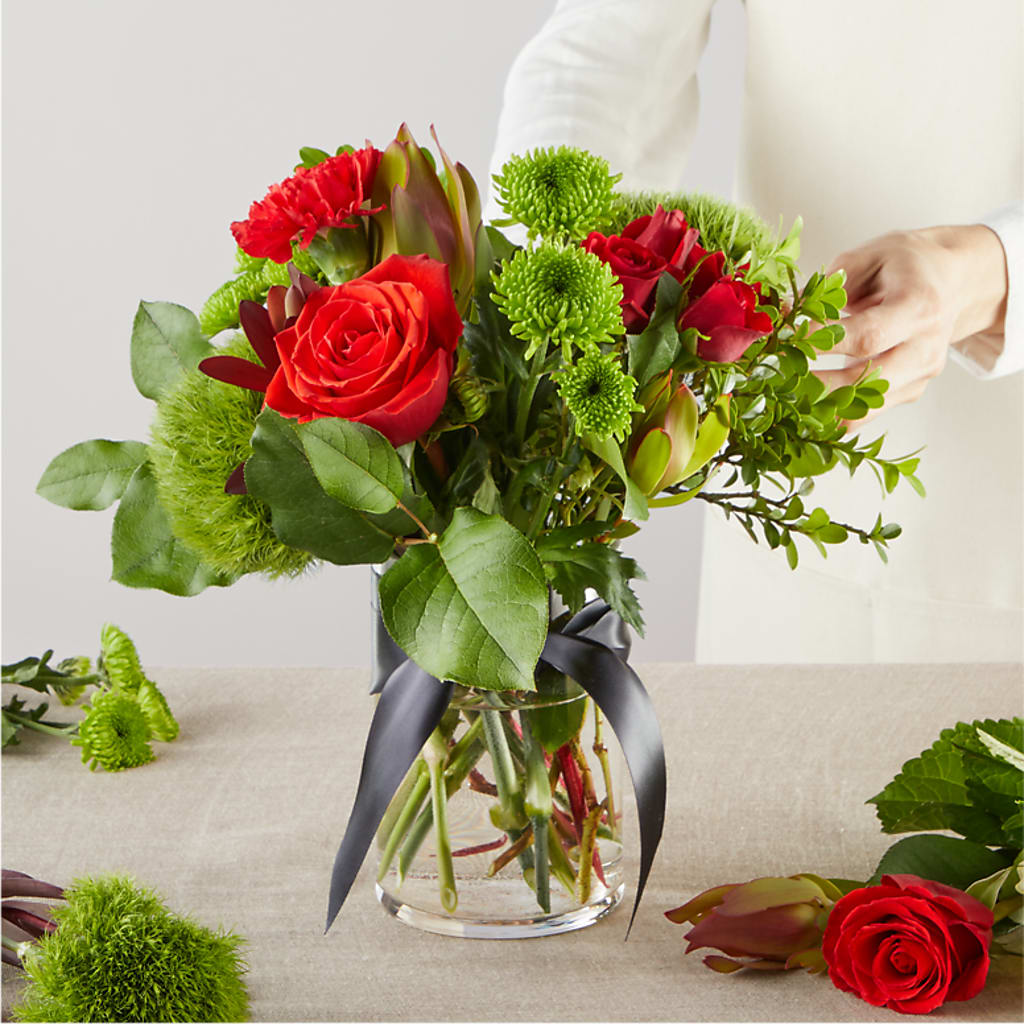 Heritage Kindle – A Florist Original –  Flower Cafe, Hartford WI