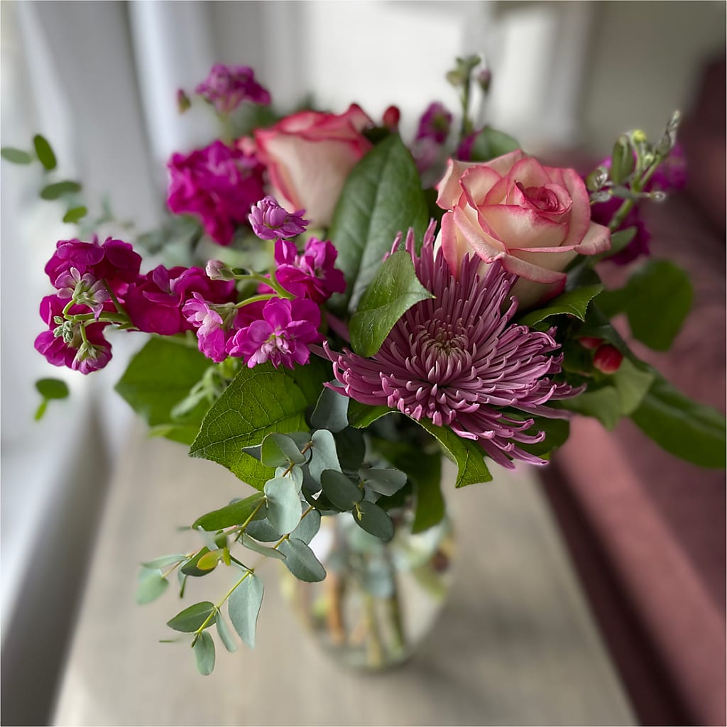 Sunday Morning Bouquet –  Flower Cafe, Hartford WI