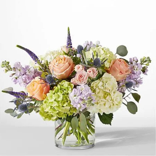 Neutral Arrangement I Designer Choice –  Flower Cafe, Hartford WI