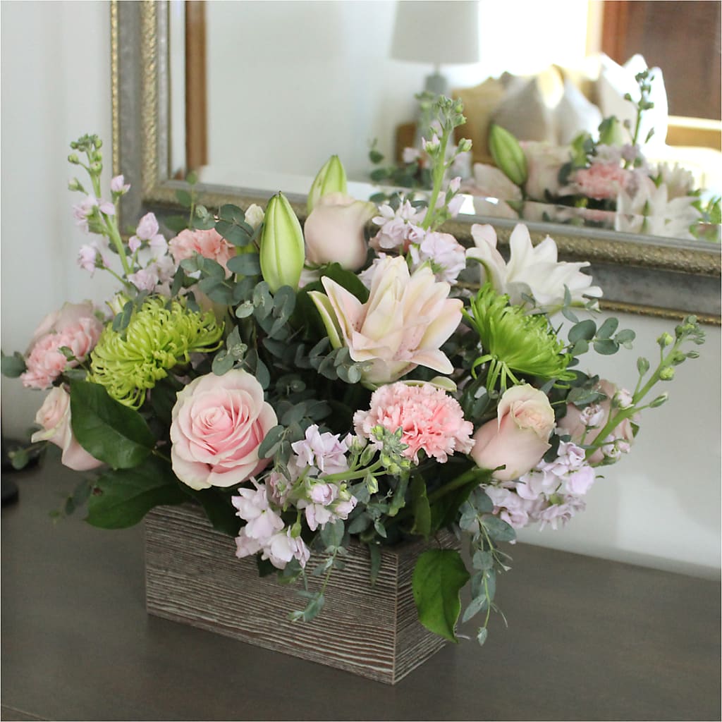 Beautiful Spirit Basket –  Flower Cafe, Hartford WI