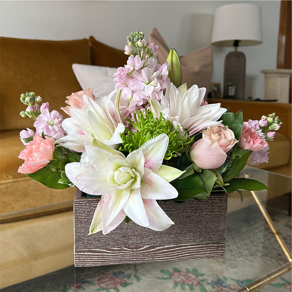 Beautiful Spirit Basket –  Flower Cafe, Hartford WI