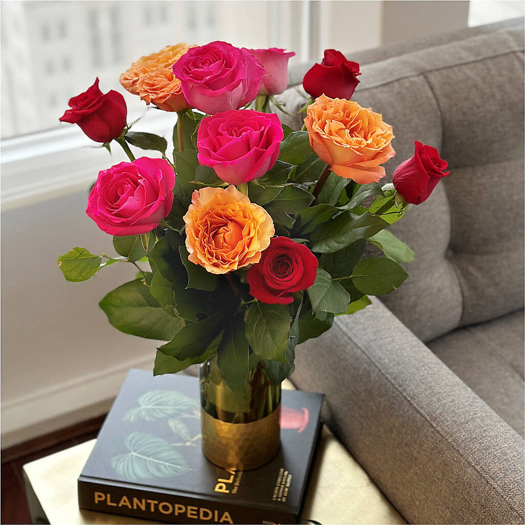 Ever After Rose Bouquet –  Flower Cafe, Hartford WI