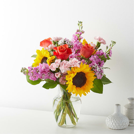 Yellow Brick Road Bouquet –  Flower Cafe, Hartford WI
