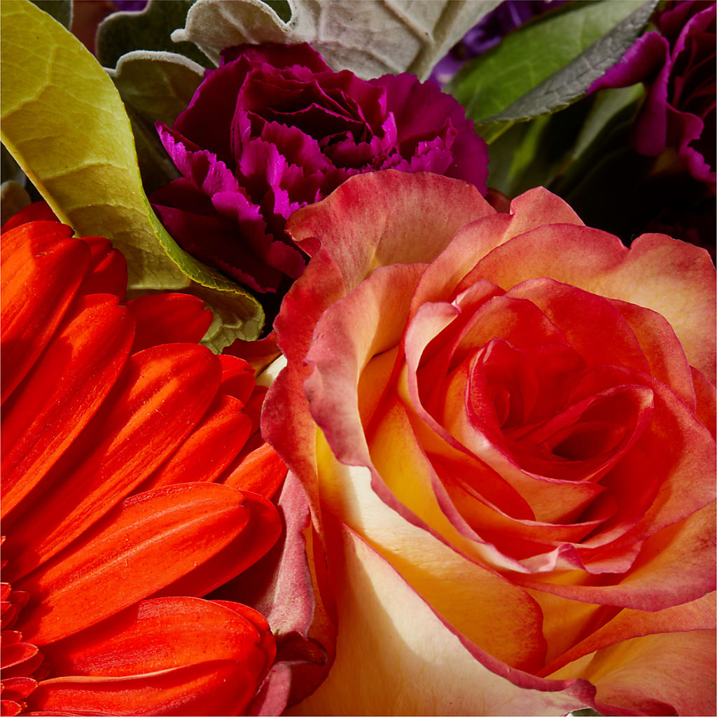 Sangria Bouquet –  Flower Cafe, Hartford WI