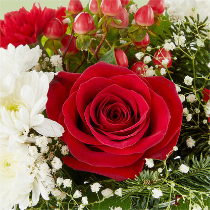 Chance of Flurries Bouquet –  Flower Cafe, Hartford WI