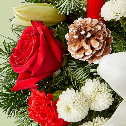 Seasonal Festivities Centerpiece –  Flower Cafe, Hartford WI