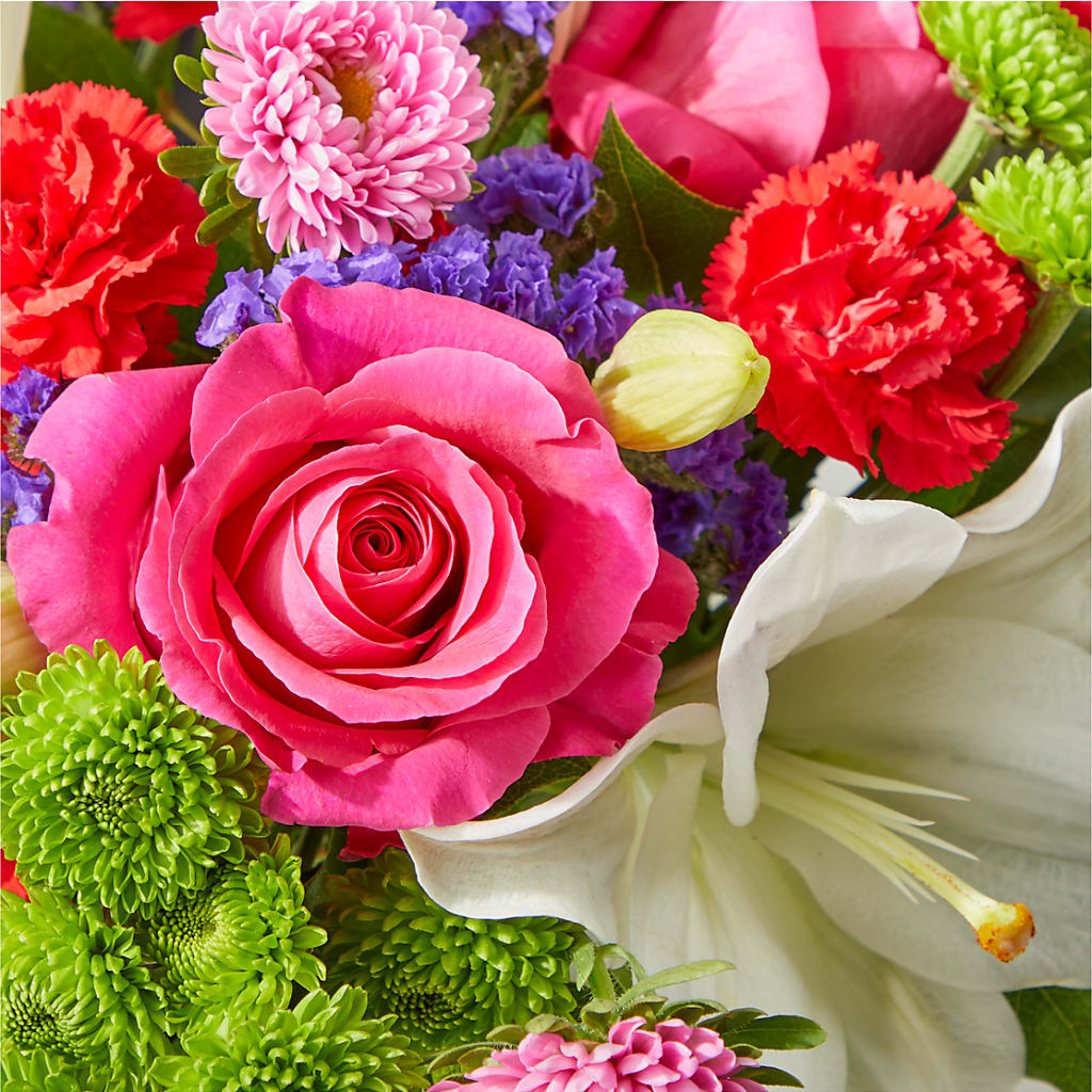 Quality Time Bouquet –  Flower Cafe, Hartford WI