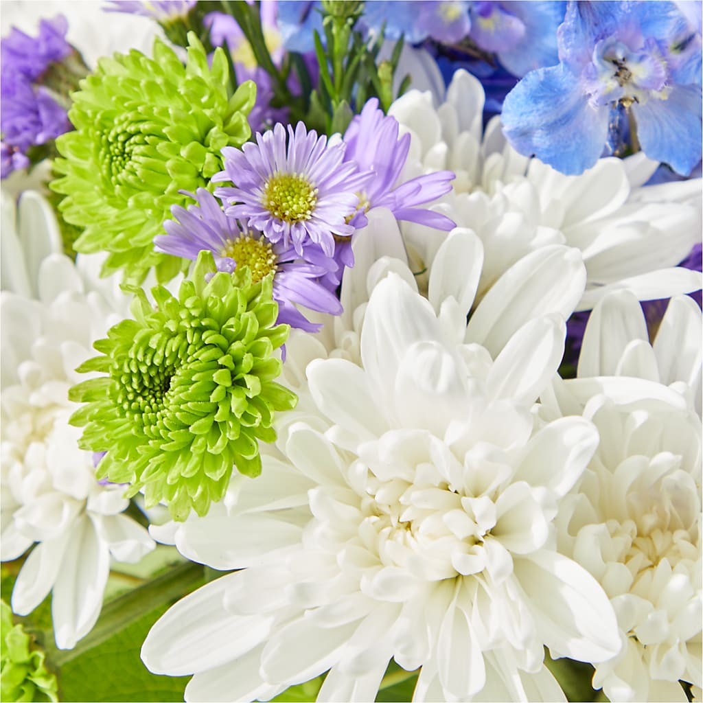 Genuine Gestures Bouquet –  Flower Cafe, Hartford WI