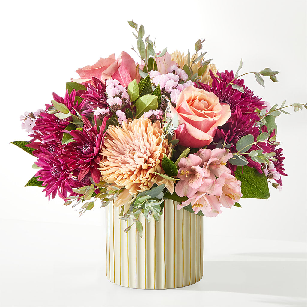 Berry Cobbler Bouquet with Ivory Vase –  Flower Cafe, Hartford WI