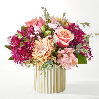 Berry Cobbler Bouquet with Ivory Vase –  Flower Cafe, Hartford WI