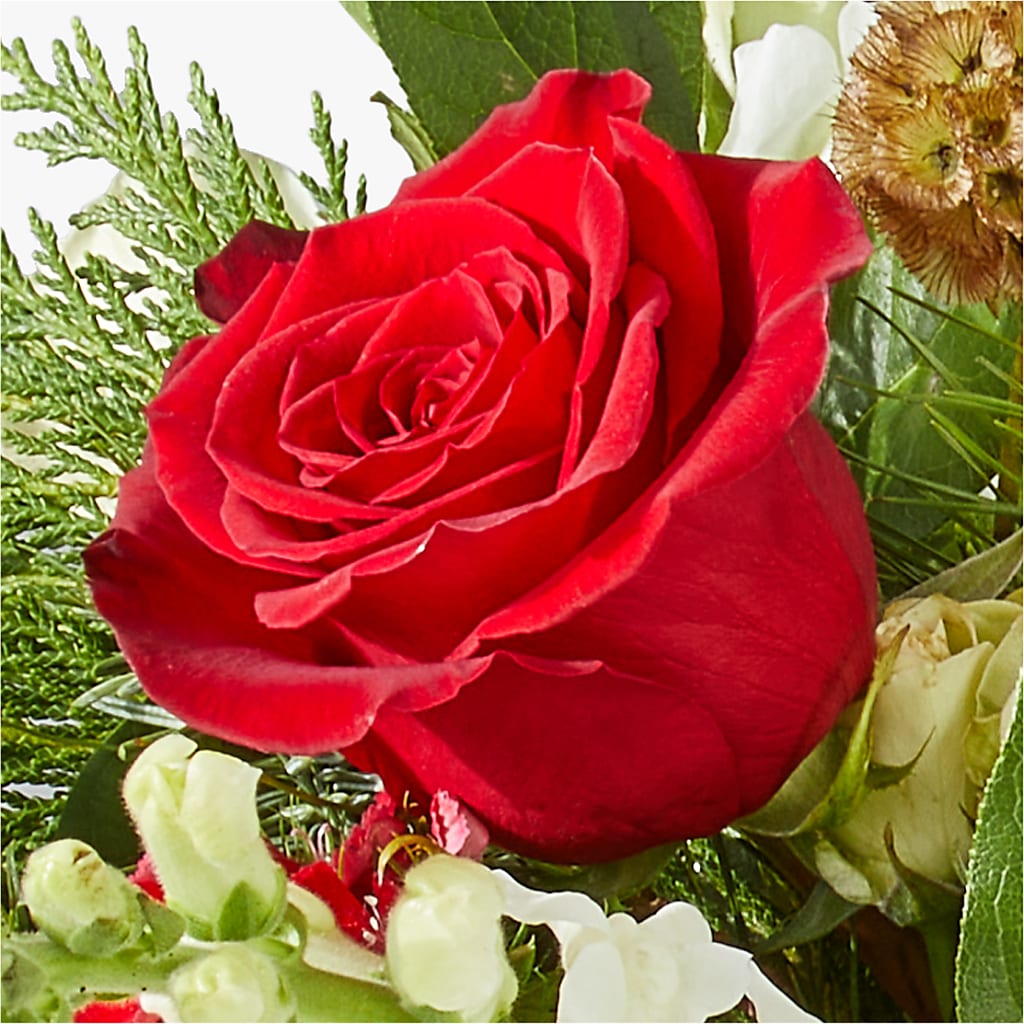 Deck the Halls Bouquet –  Flower Cafe, Hartford WI