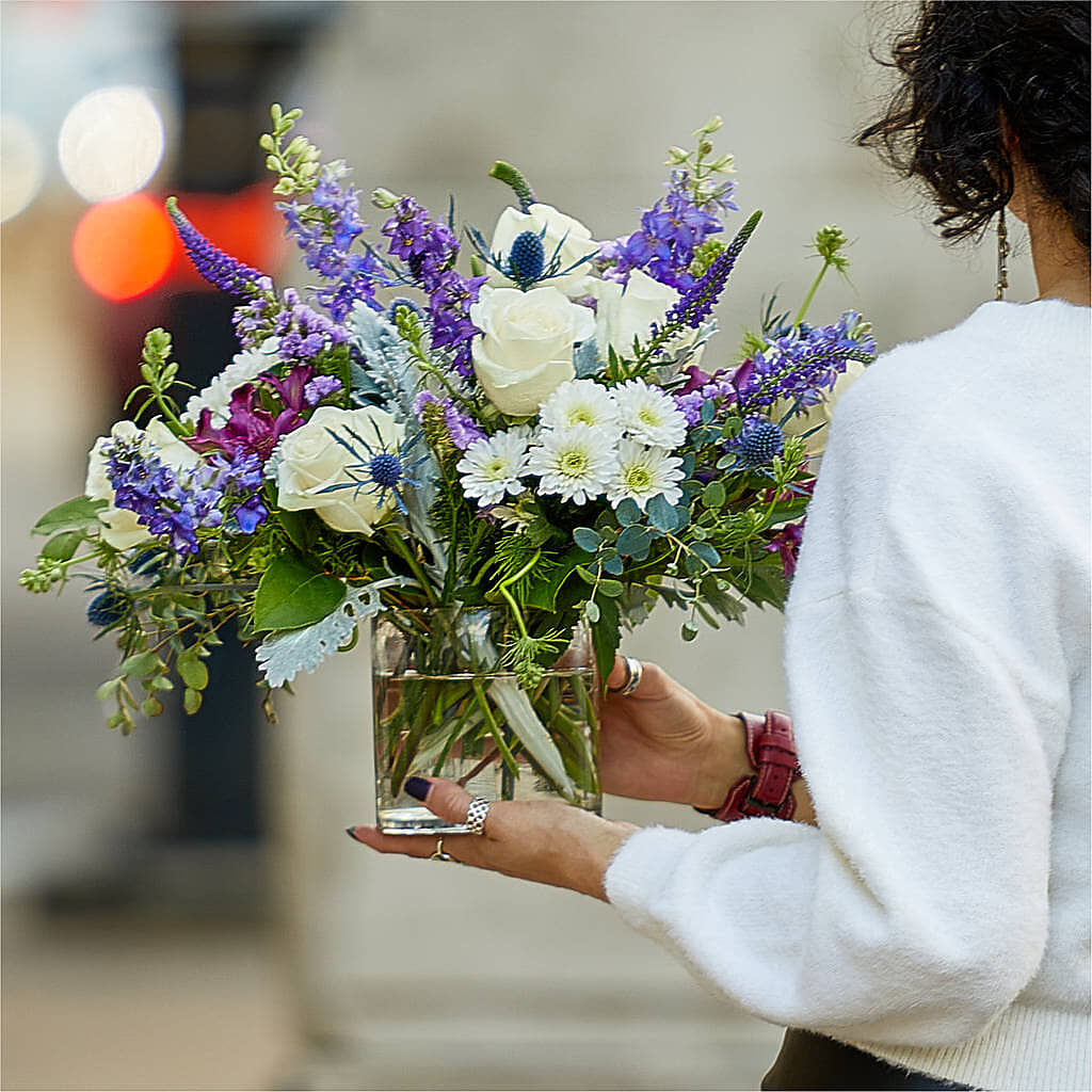 Shooting Star Bouquet –  Flower Cafe, Hartford WI