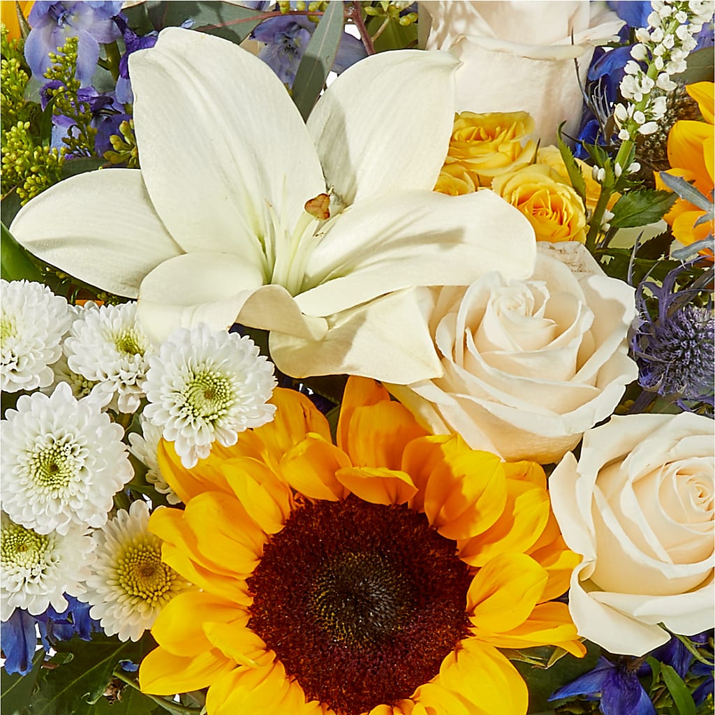 Wonderfully Sunny Bouquet –  Flower Cafe, Hartford WI