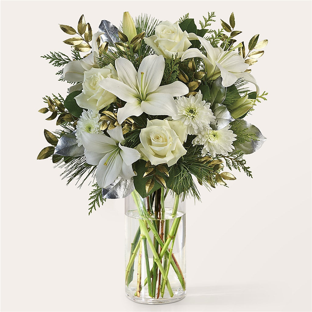 Wintry Mix Bouquet –  Flower Cafe, Hartford WI